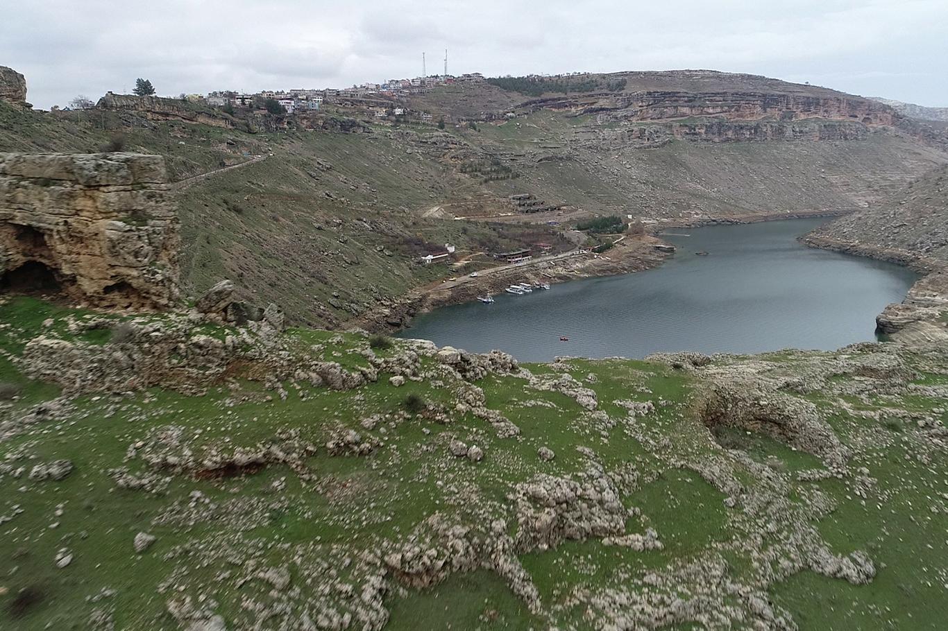Graves of the prophets surfaced after the recede of dam water Graves of the prophets surfaced after the recede of dam water